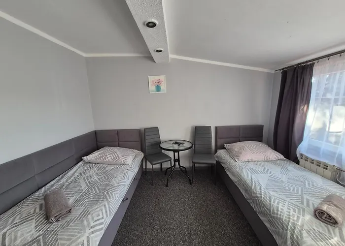 Pod Lwem * Trzebnica