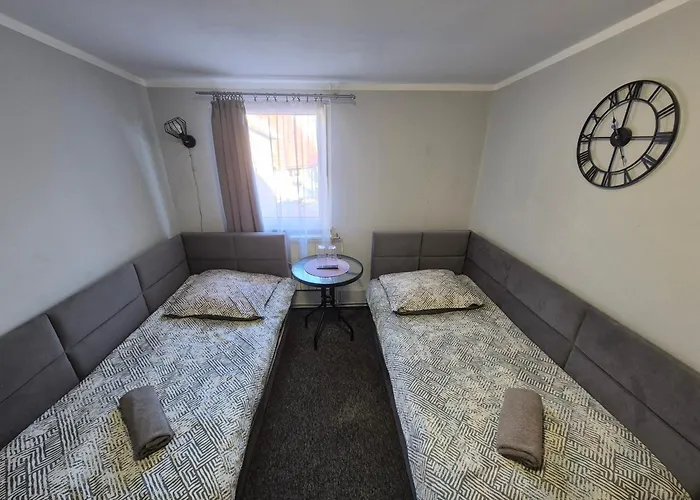 Pod Lwem Inn Trzebnica